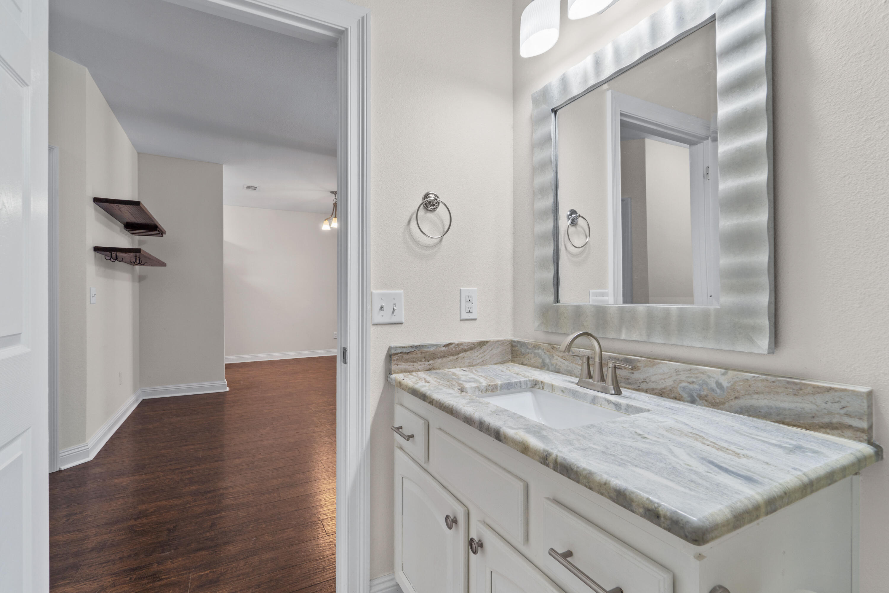 PORT DIXIE LOTS 27 & 28 BLK 61 - Residential