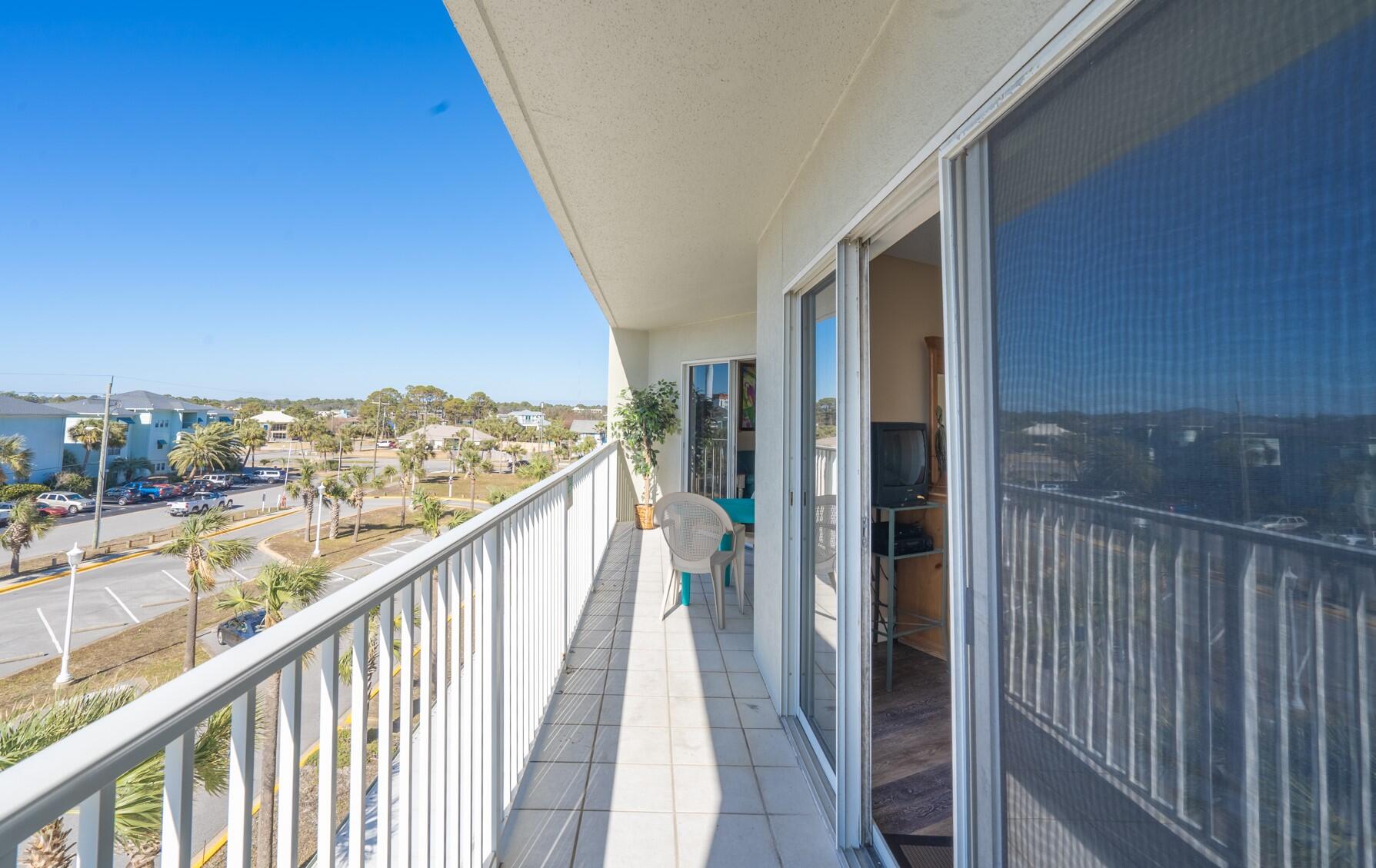 SEACREST CONDOMINIUMS - Residential