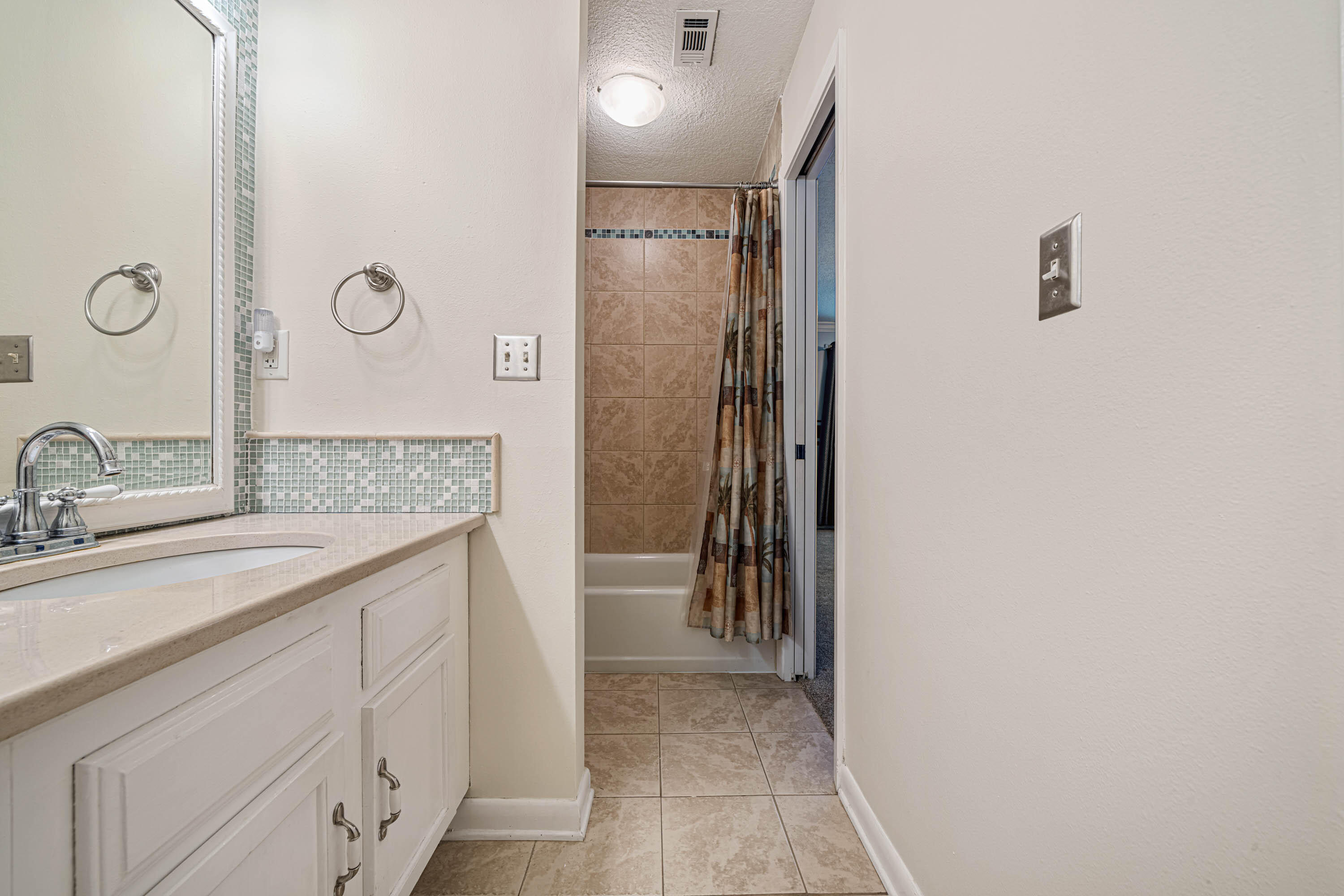 CARIBBEAN VILLAGE EAST 1 - Residential