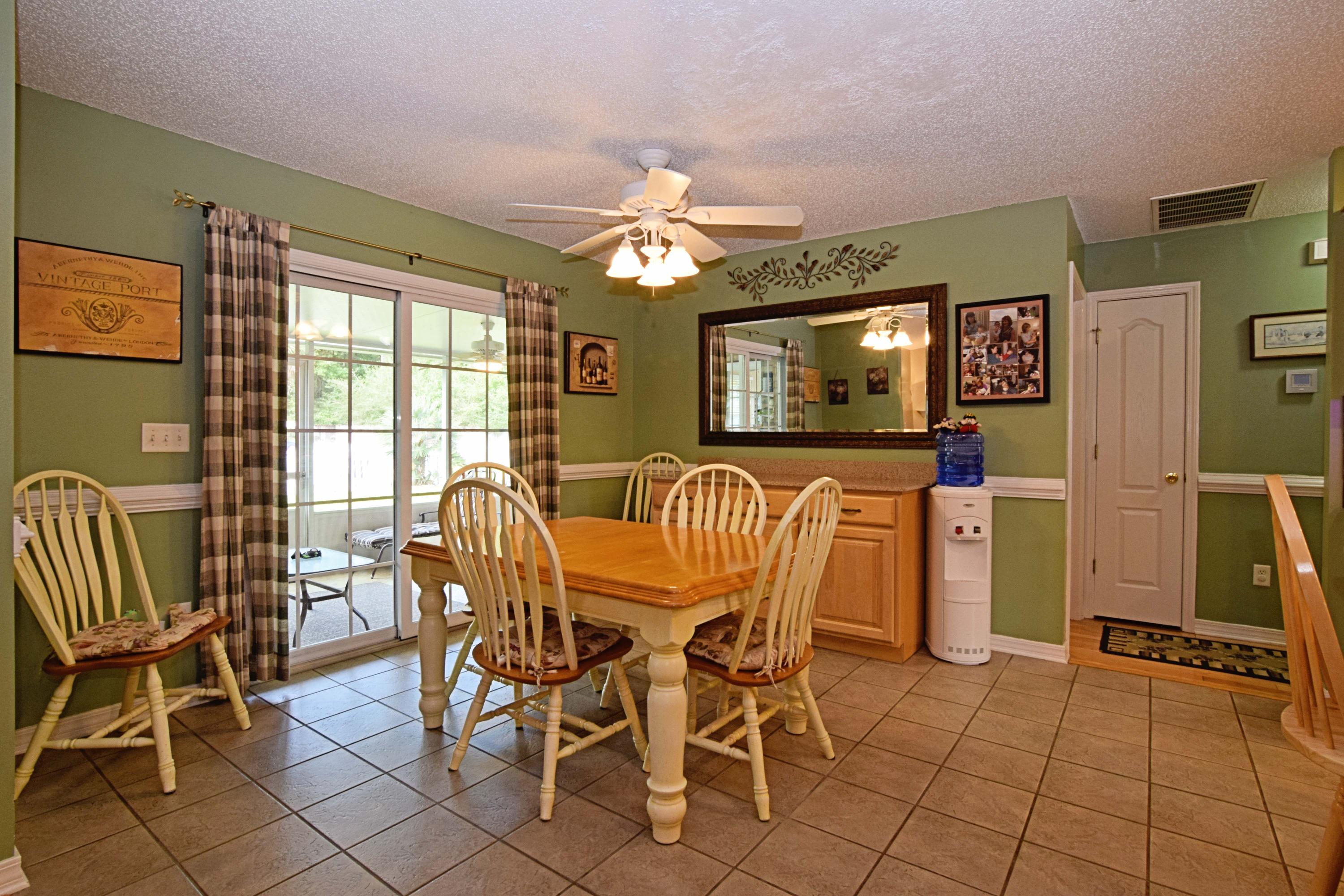 MOORES PLACE S/D - Residential