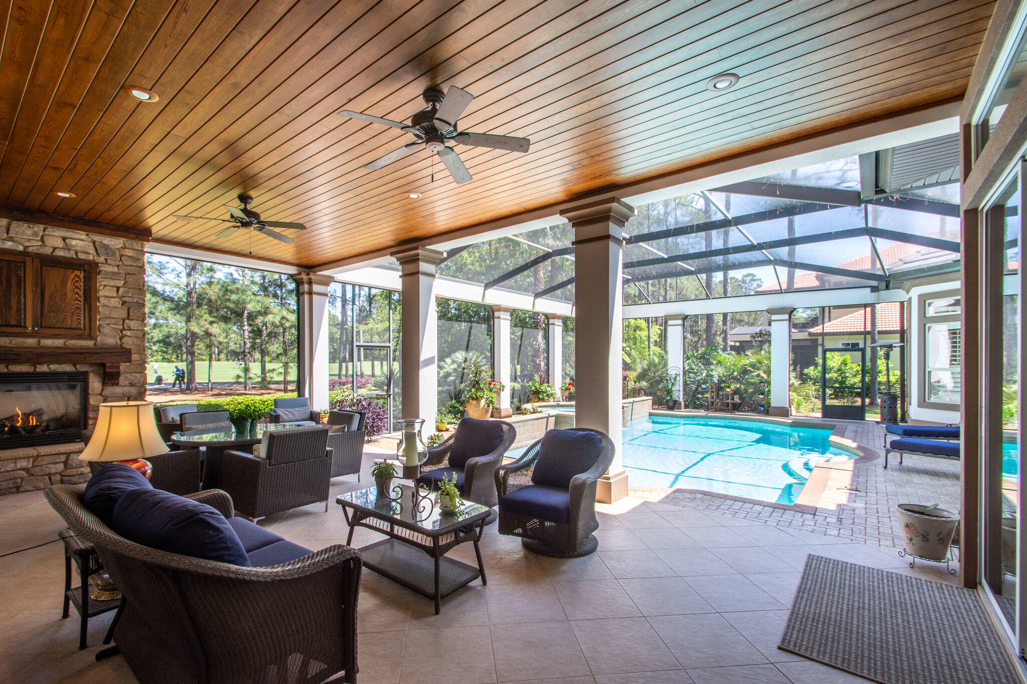 BURNT PINE - Residential