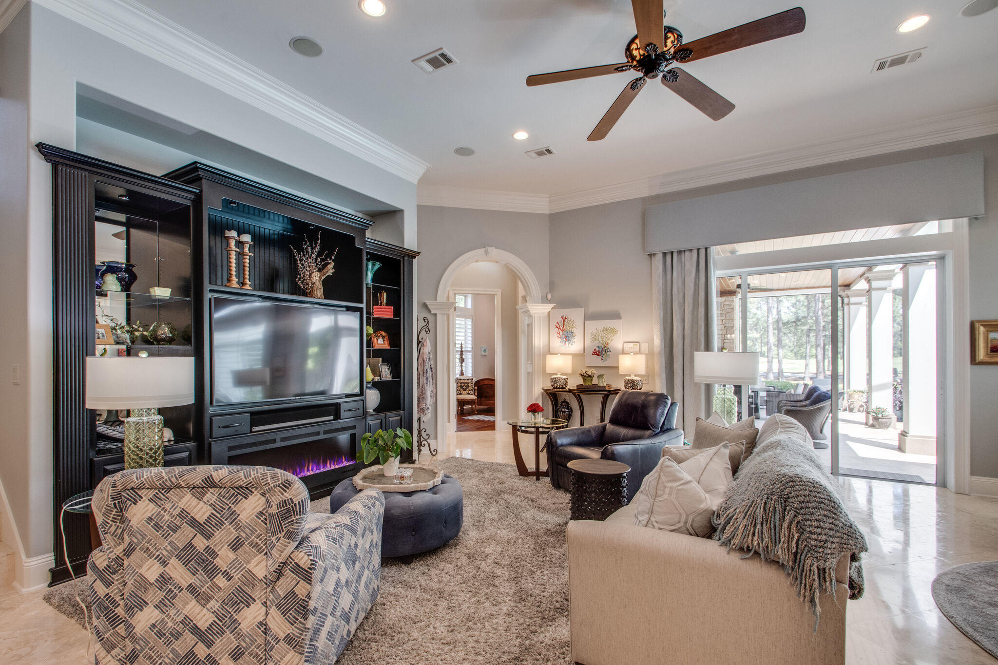 BURNT PINE - Residential