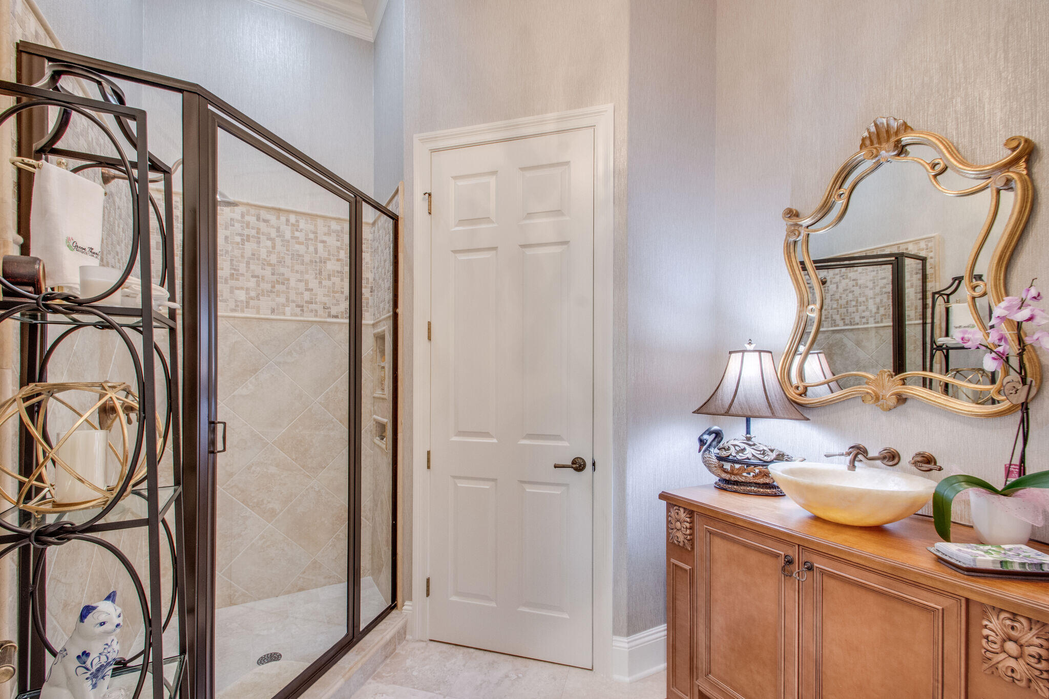 BURNT PINE - Residential