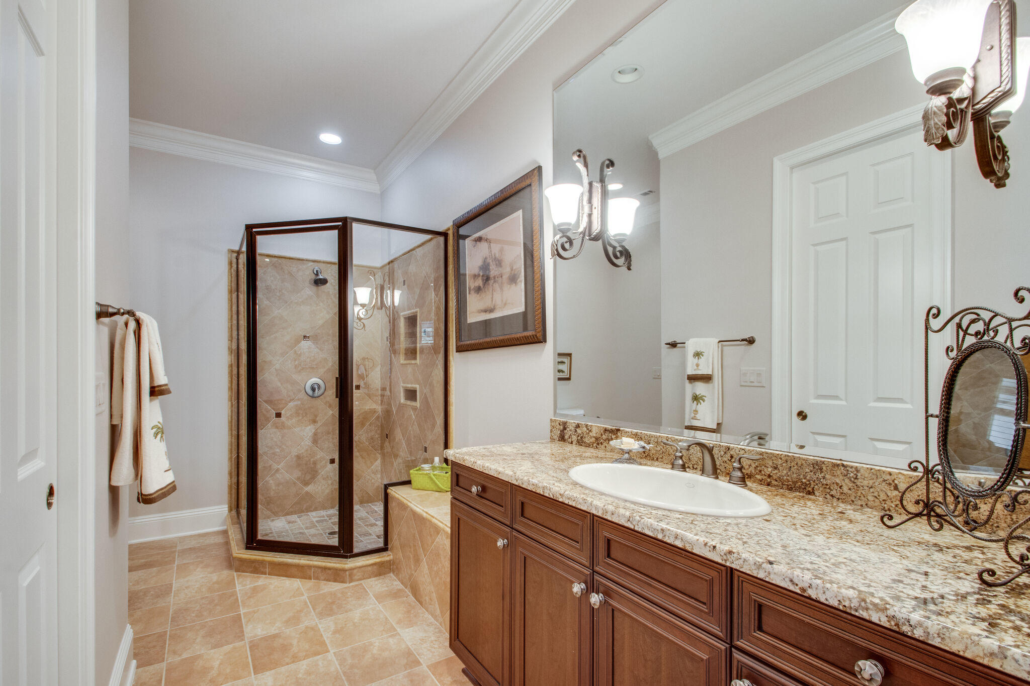 BURNT PINE - Residential