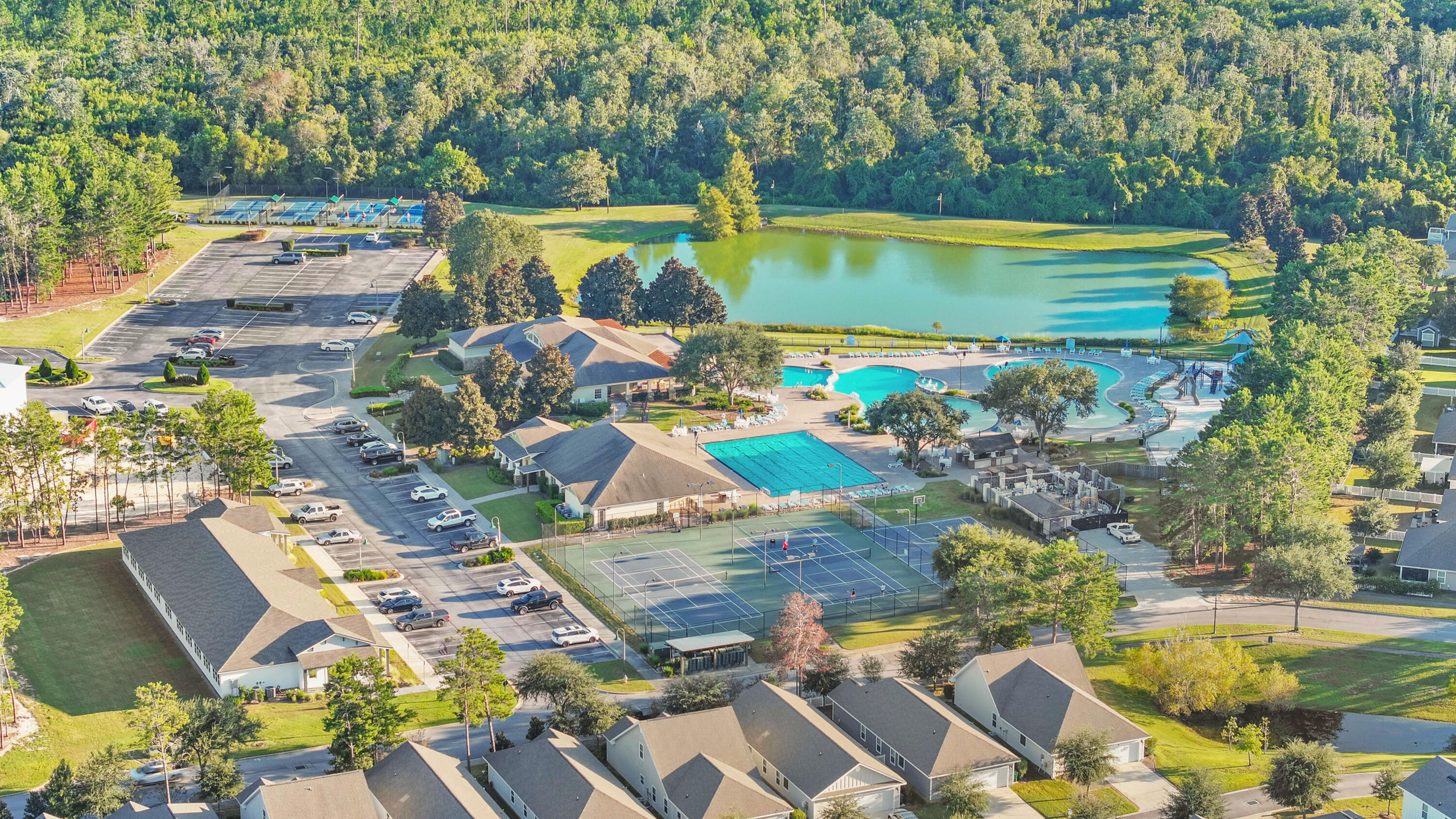 HAMMOCK BAY - Residential Lease