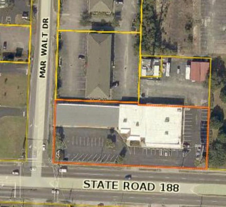 18,000 SF Retail/Office Center at the corner of Mar Walt and Racetrack Road