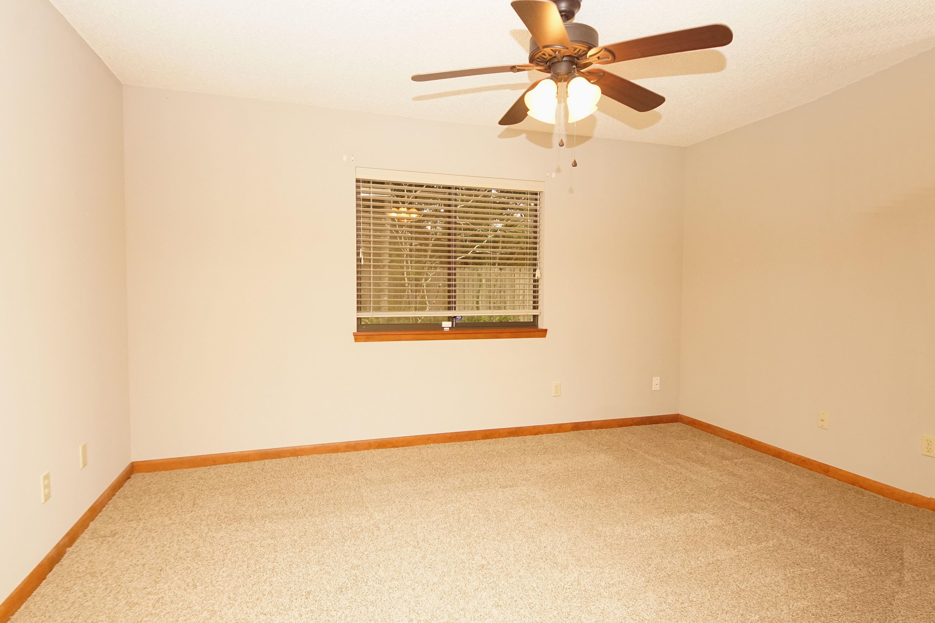 CEDAR RIDGE - Residential