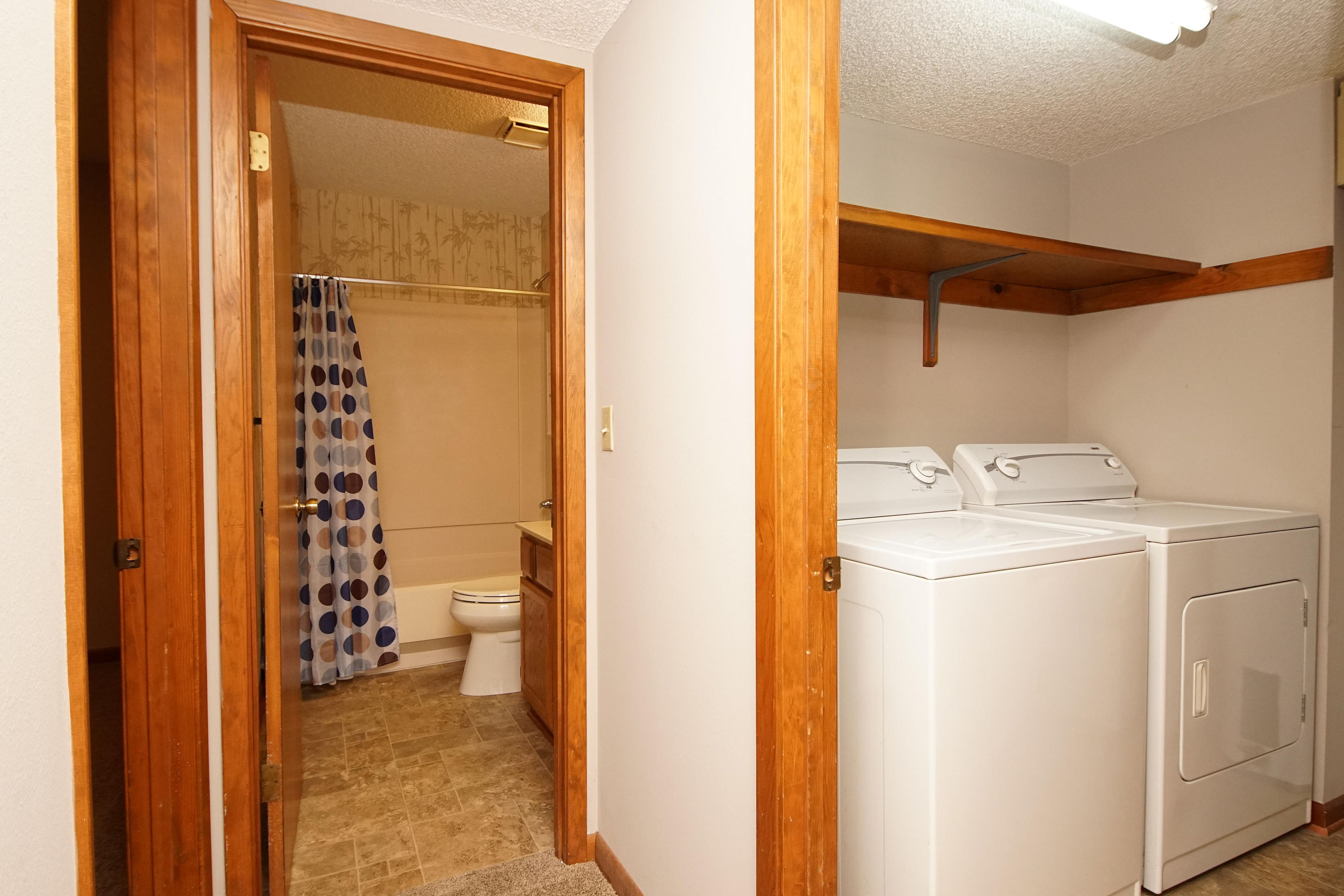 CEDAR RIDGE - Residential