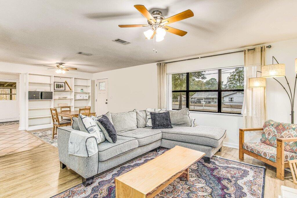 VALPARAISO PLAT 15 - Residential