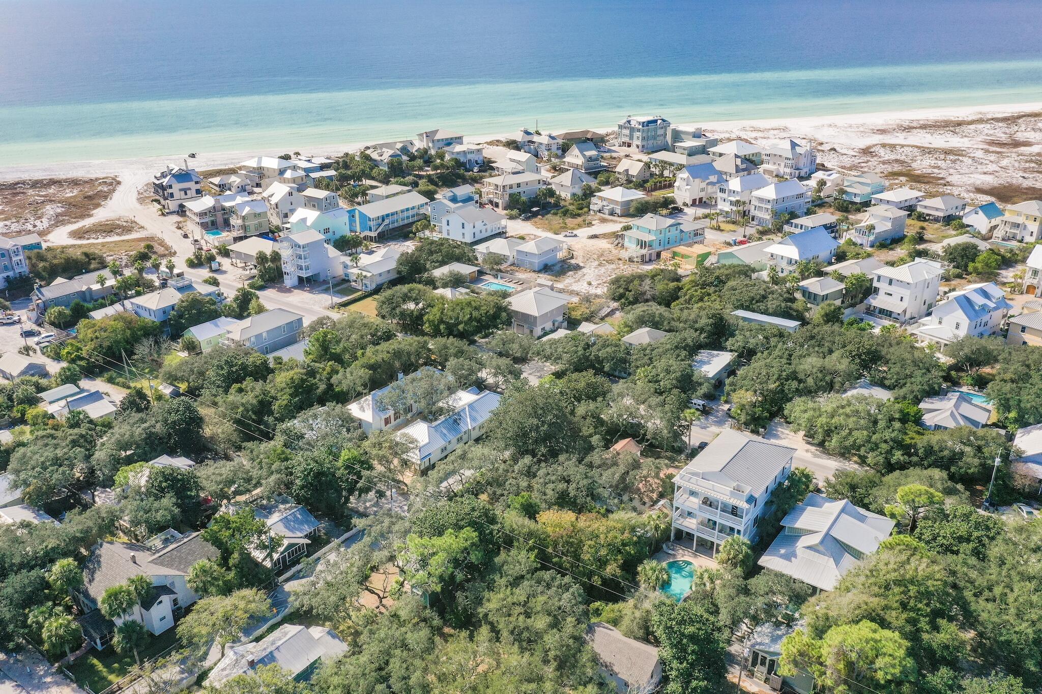 GRAYTON BEACH - Residential