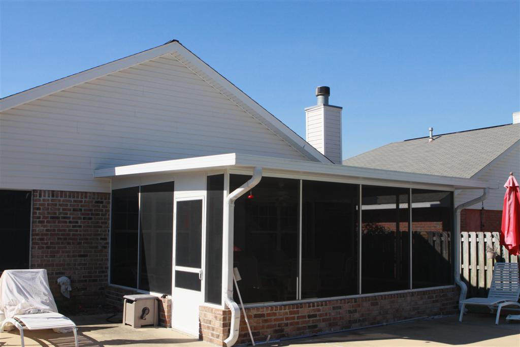 EMERALD VILLAGE - Residential