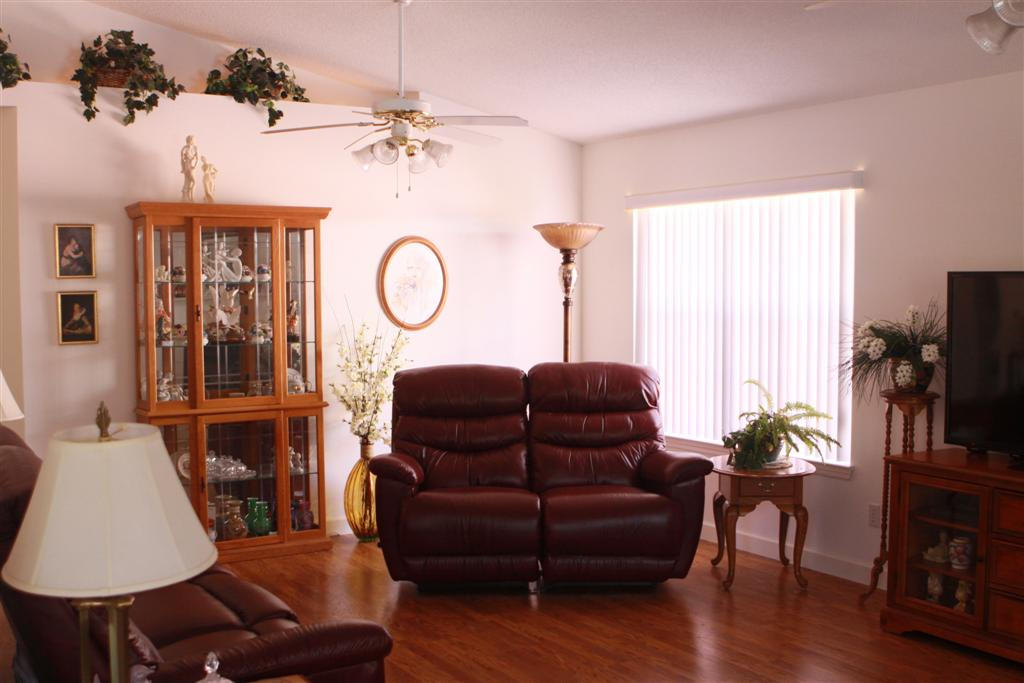 EMERALD VILLAGE - Residential