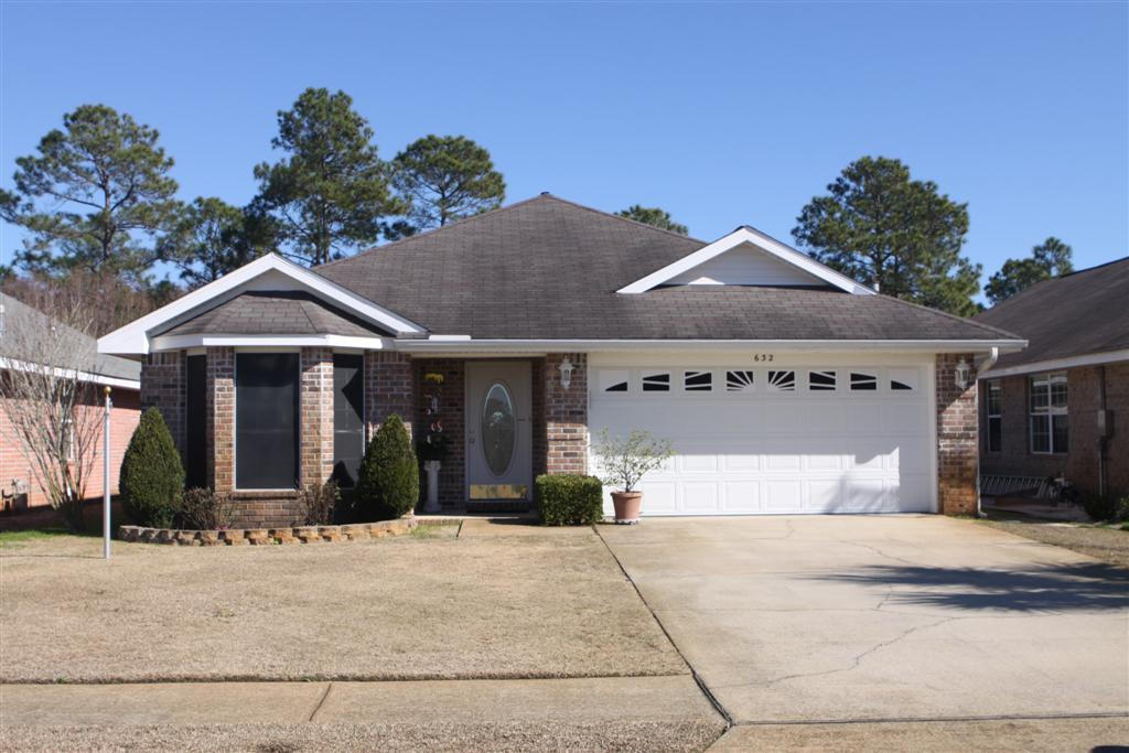 EMERALD VILLAGE - Residential