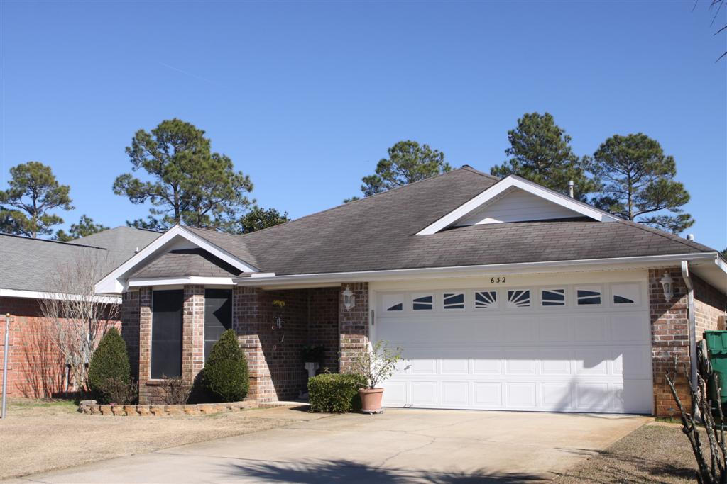 EMERALD VILLAGE - Residential