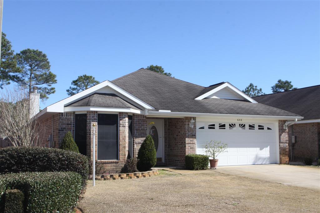 EMERALD VILLAGE - Residential