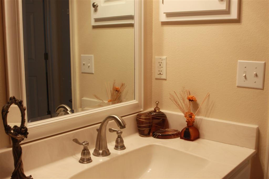 EMERALD VILLAGE - Residential