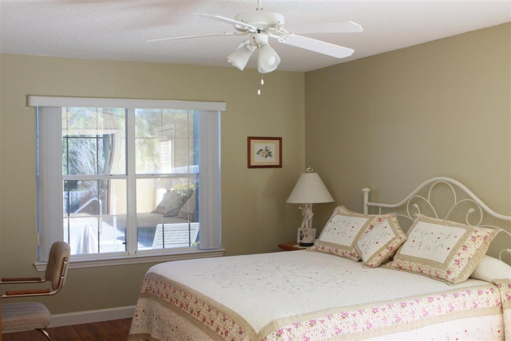 EMERALD VILLAGE - Residential