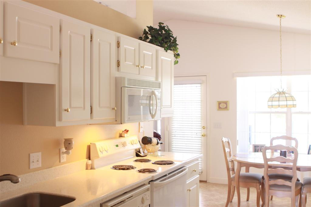 EMERALD VILLAGE - Residential