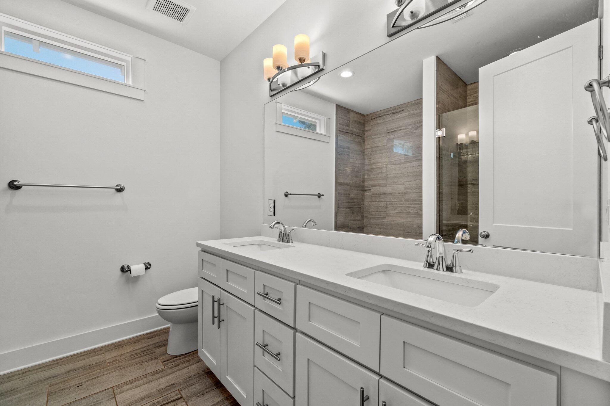 LIGHTHOUSE POINTE - Residential Lease