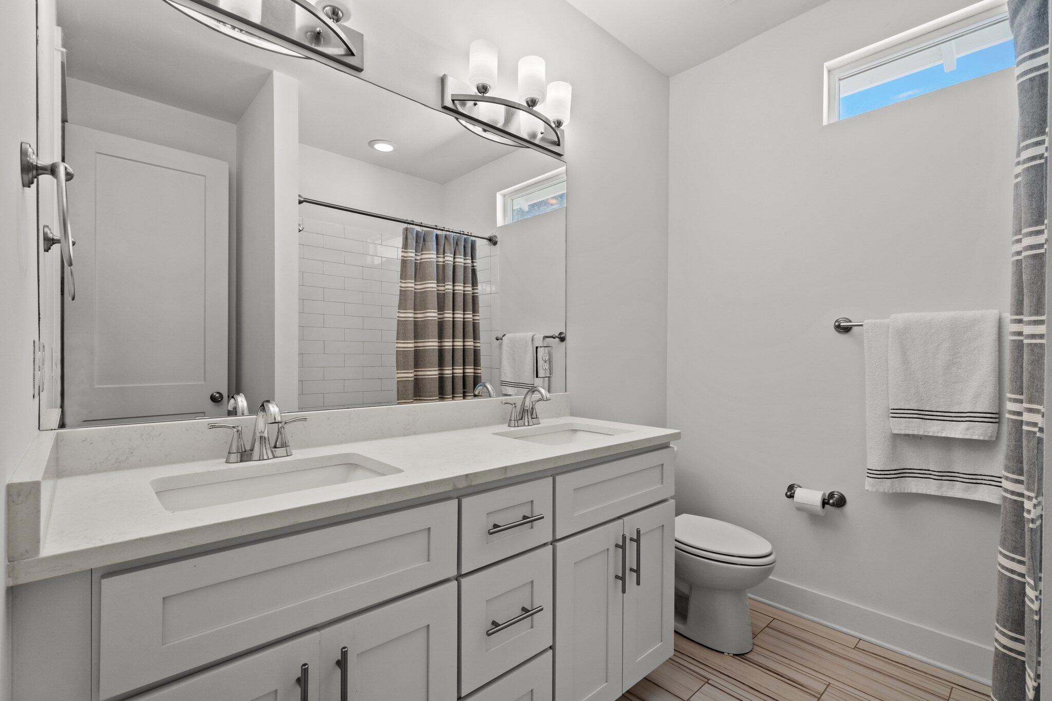 LIGHTHOUSE POINTE - Residential Lease
