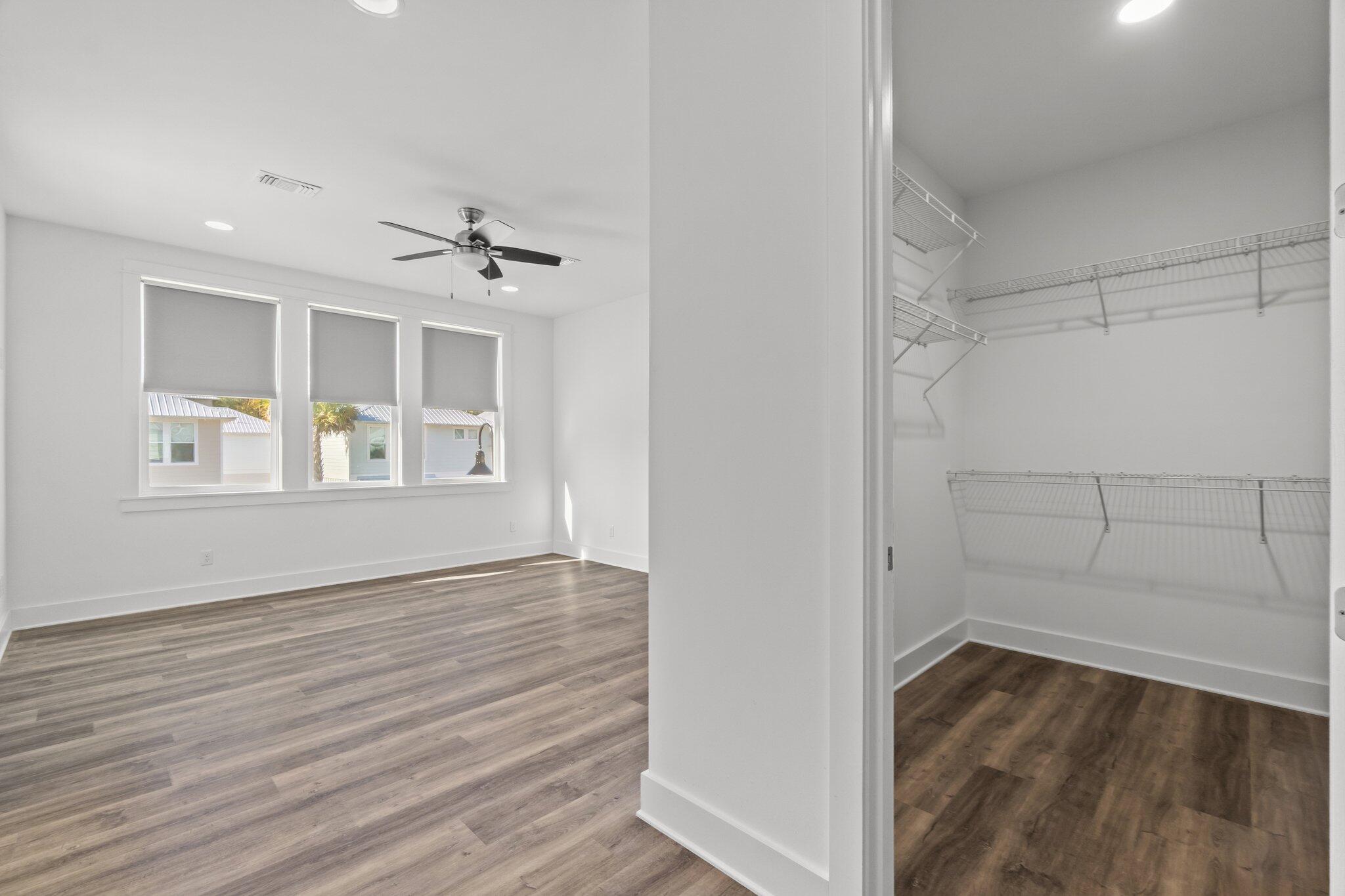 LIGHTHOUSE POINTE - Residential Lease