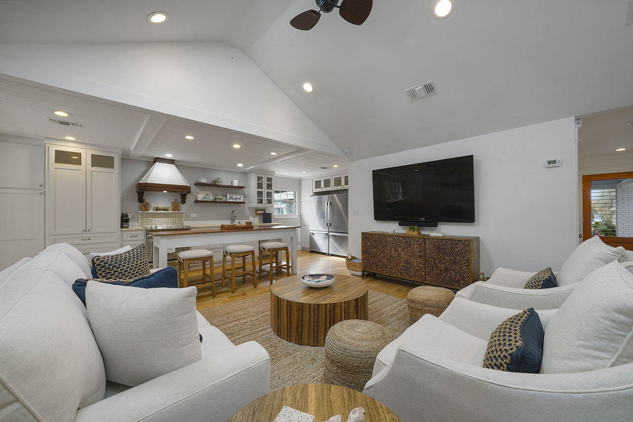 GULF PINES - Residential