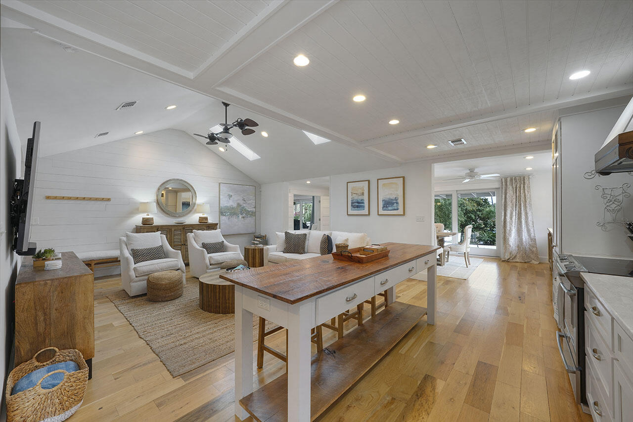 GULF PINES - Residential