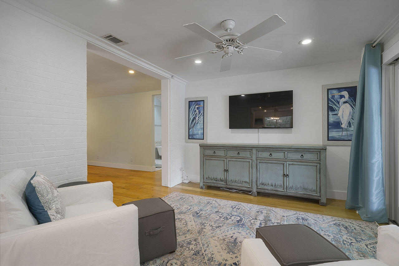 GULF PINES - Residential