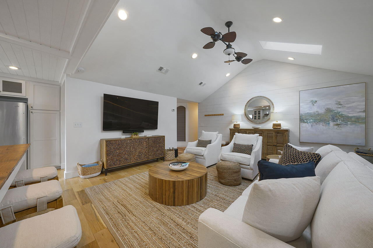 GULF PINES - Residential