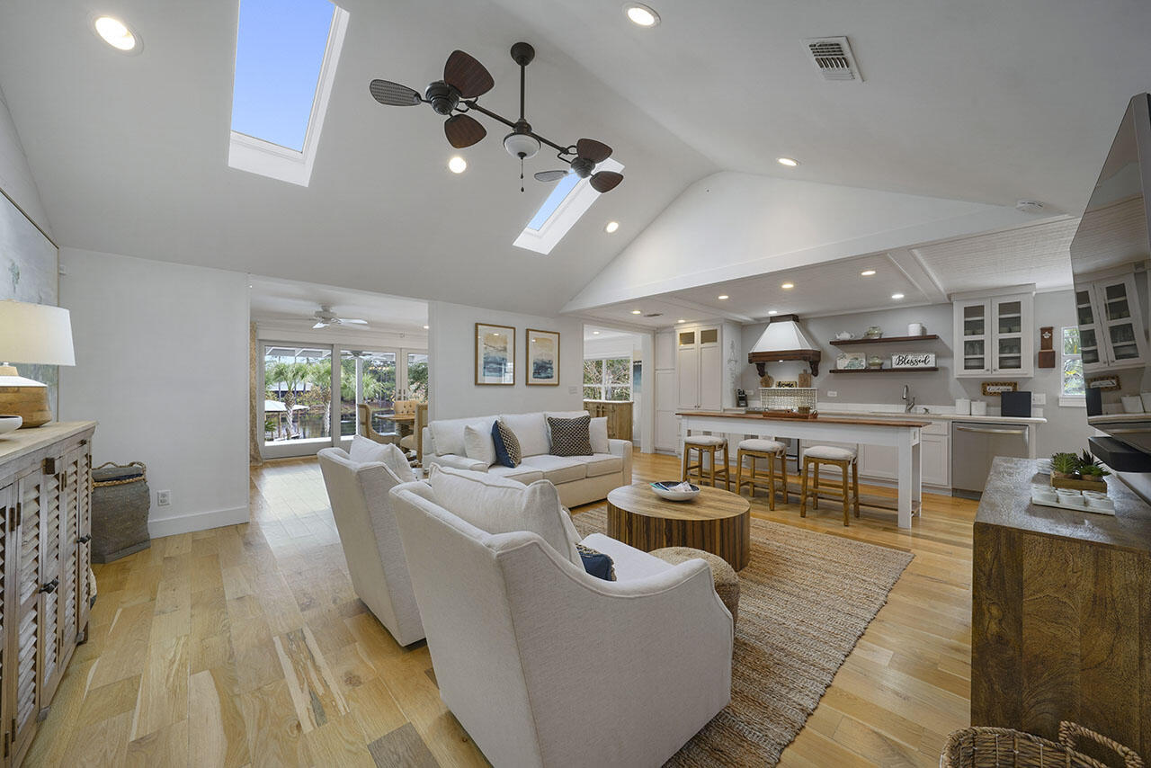 GULF PINES - Residential
