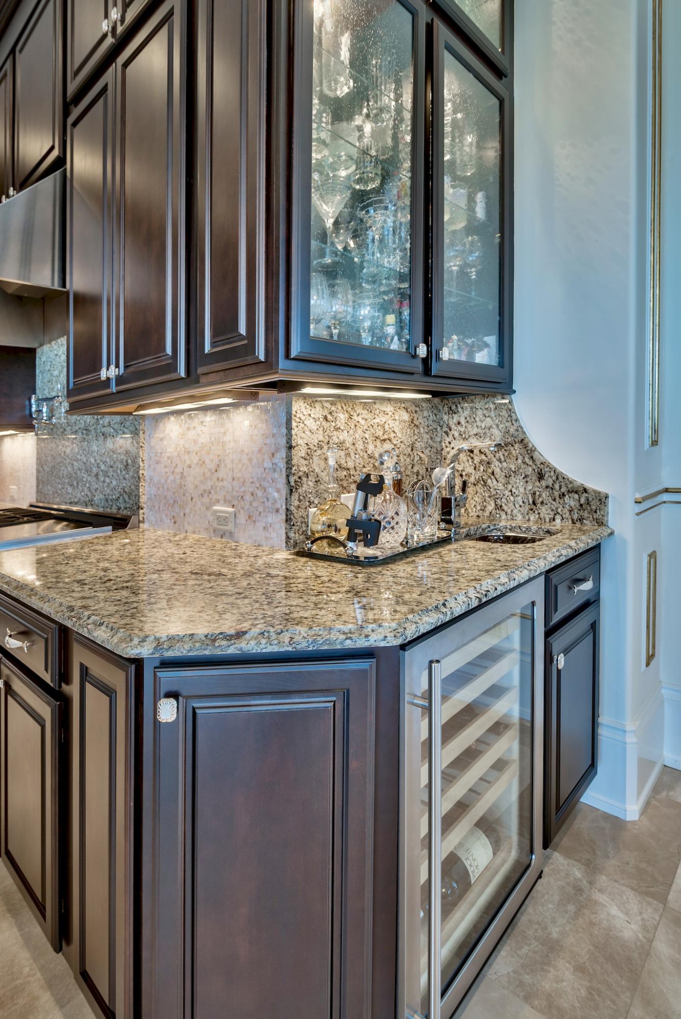ONE WATER PLACE - Residential