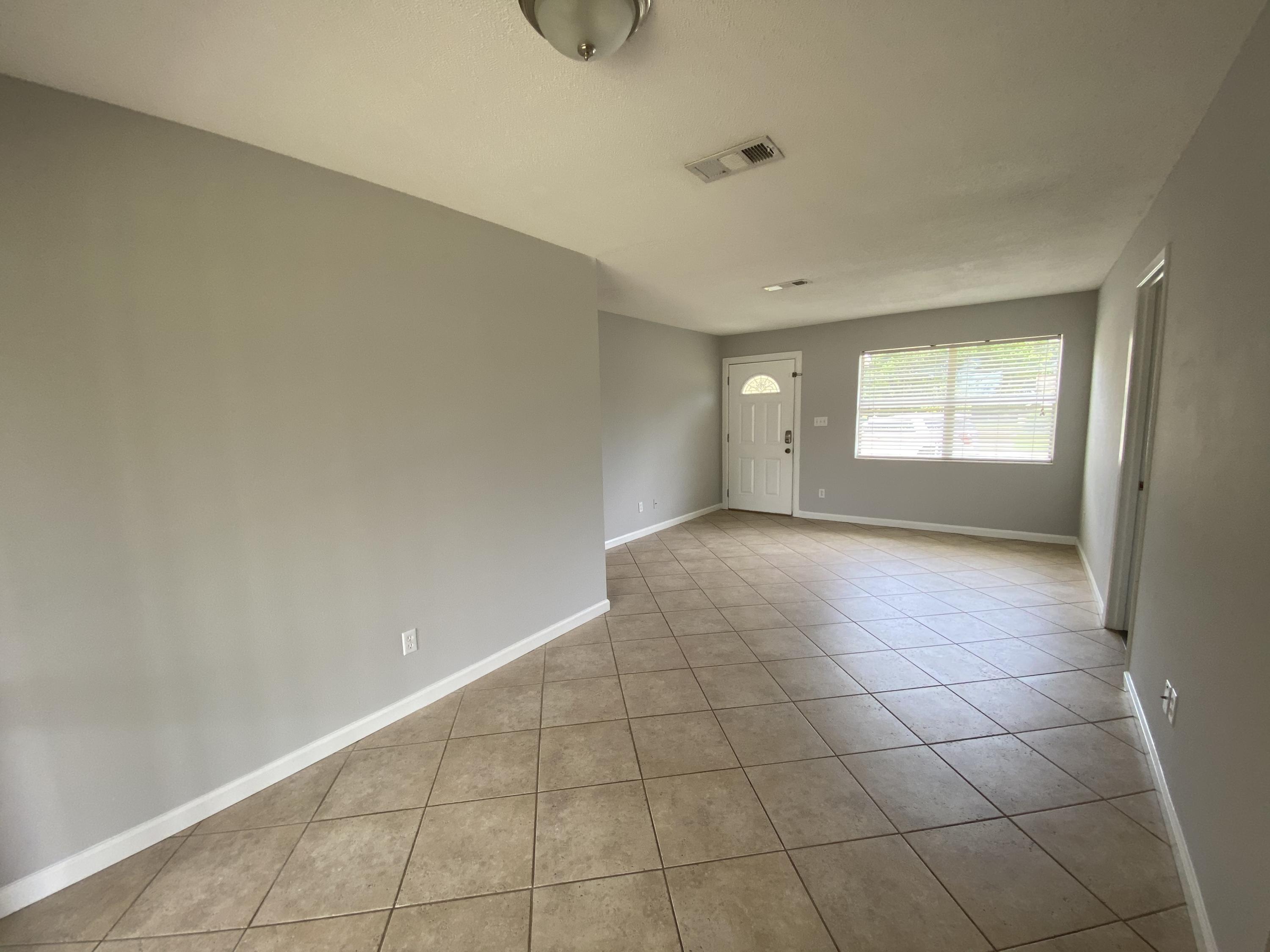 OAK TREE PARK - Residential