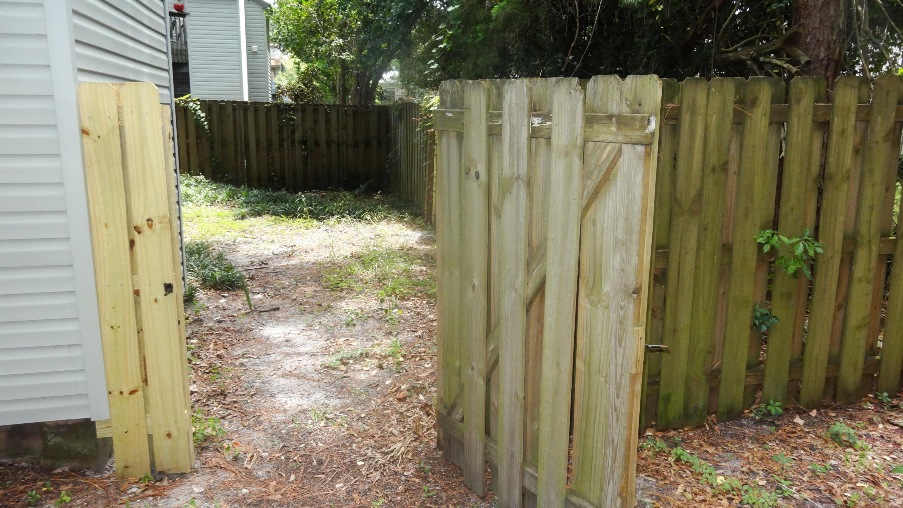 ELM PLACE CONDO - Residential