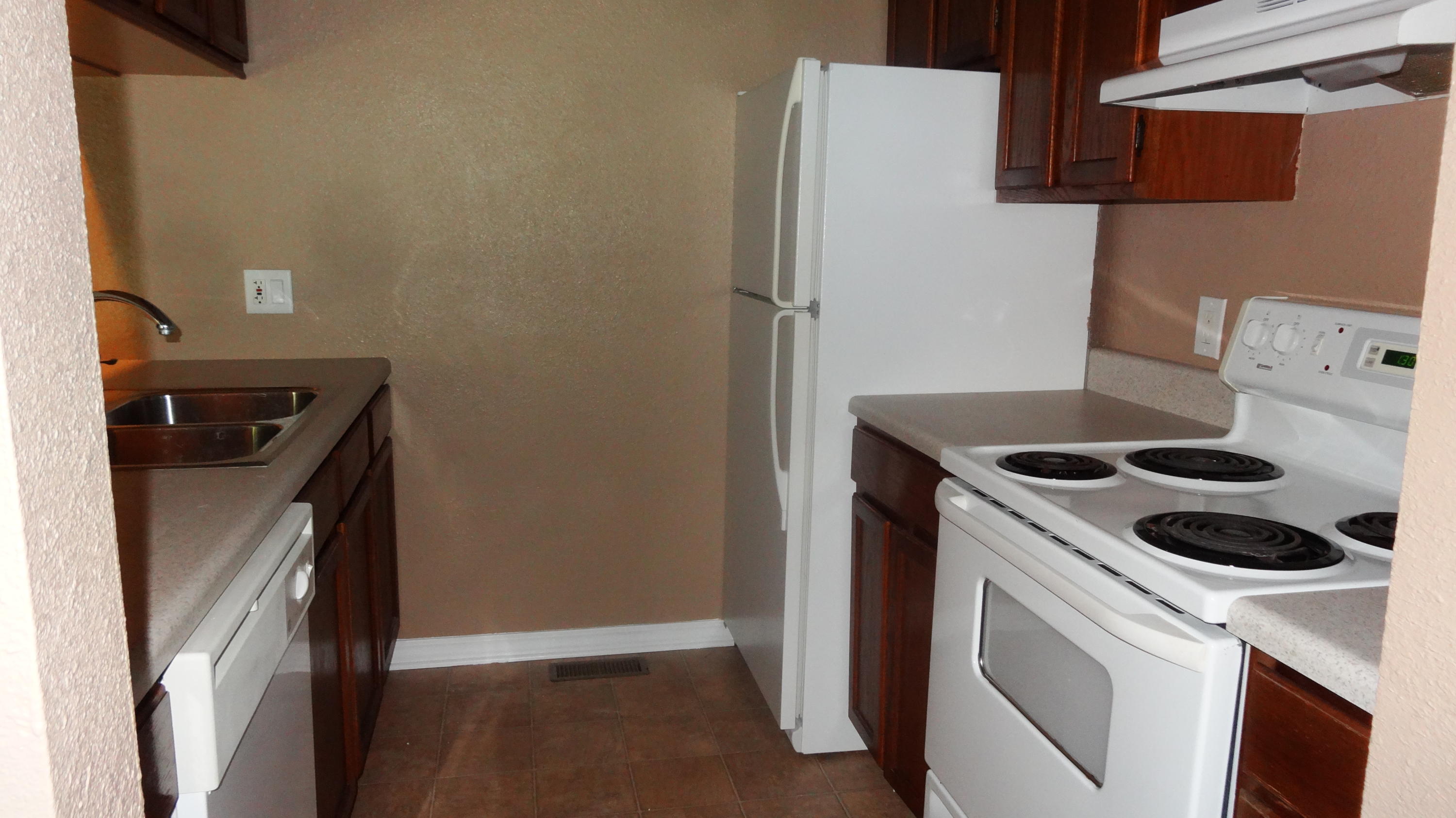 ELM PLACE CONDO - Residential