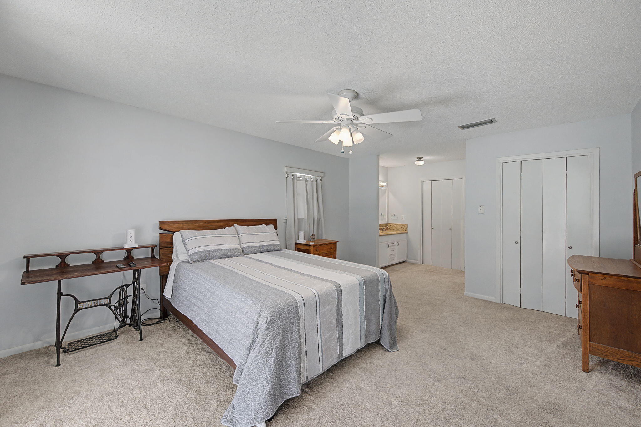 METES & BOUNDS - Residential Lease