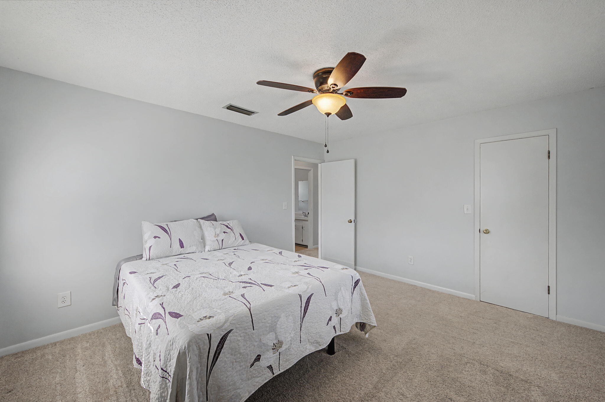 METES & BOUNDS - Residential Lease