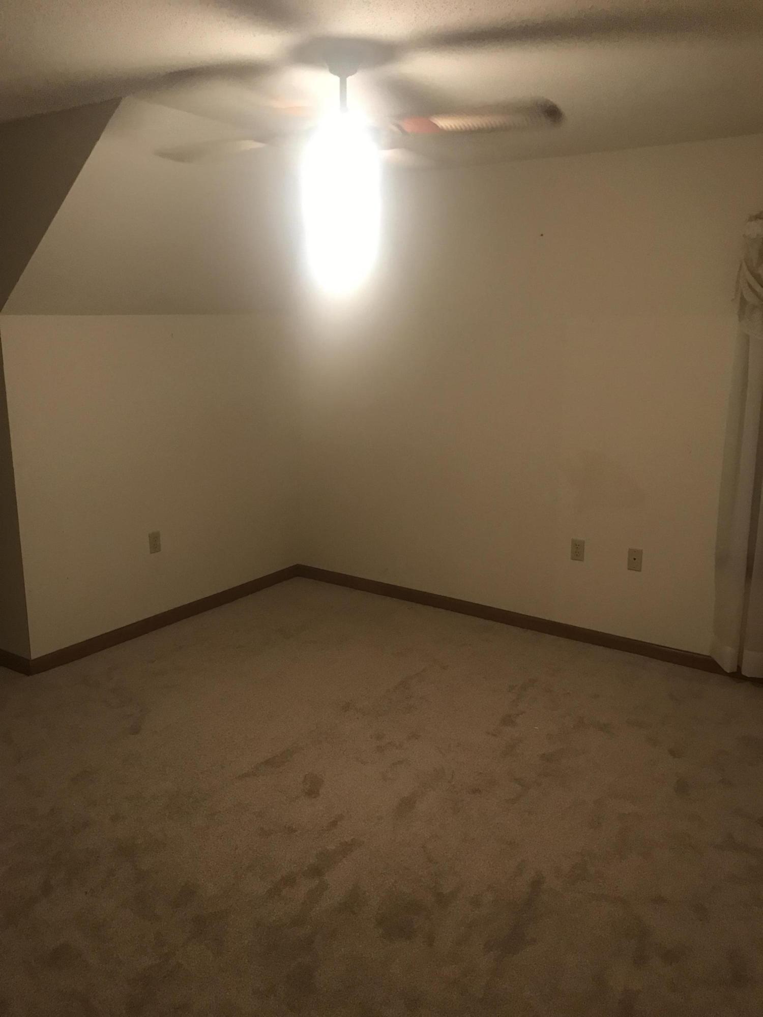 MARY ESTHER MANOR - Residential