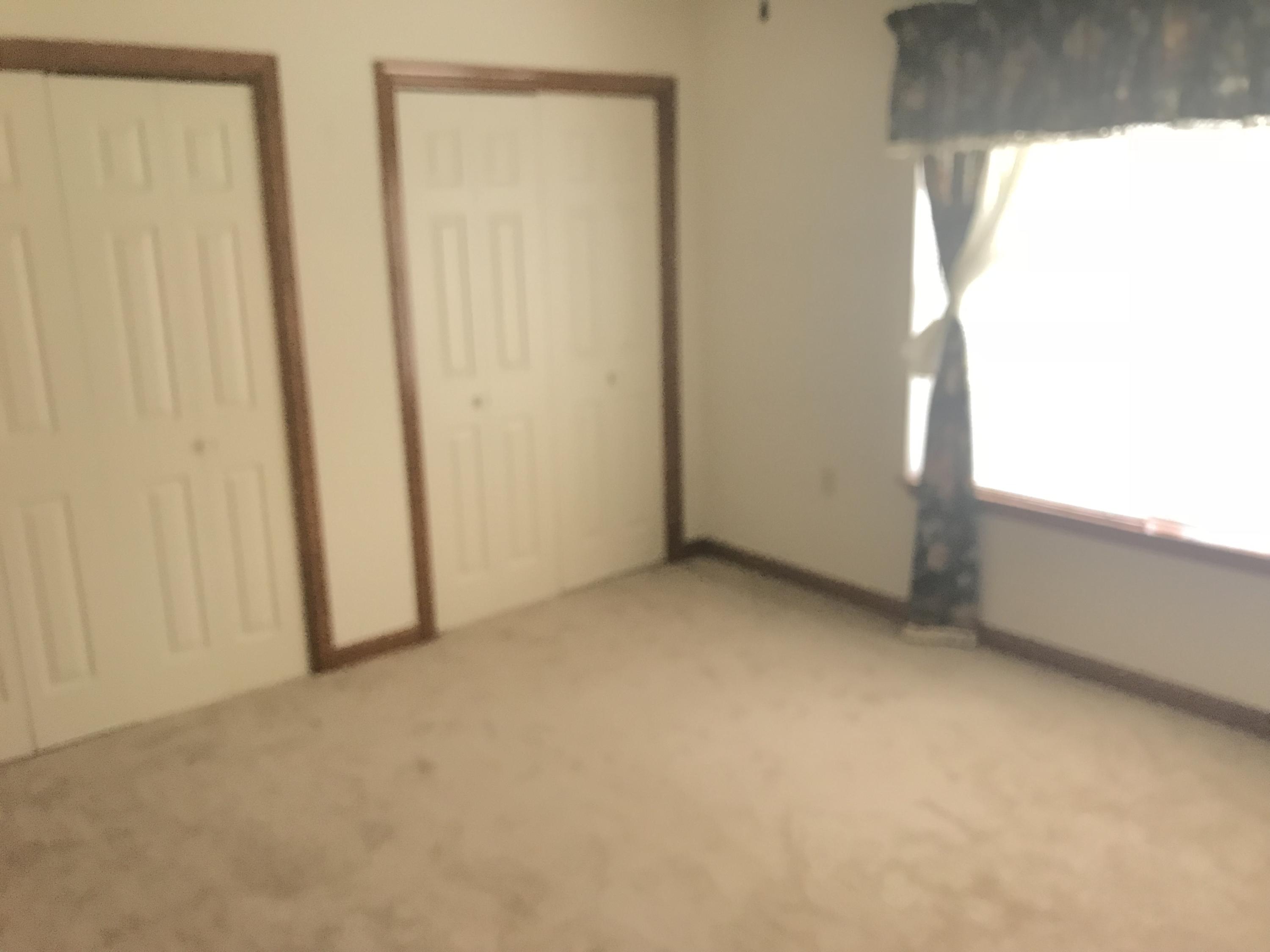 MARY ESTHER MANOR - Residential