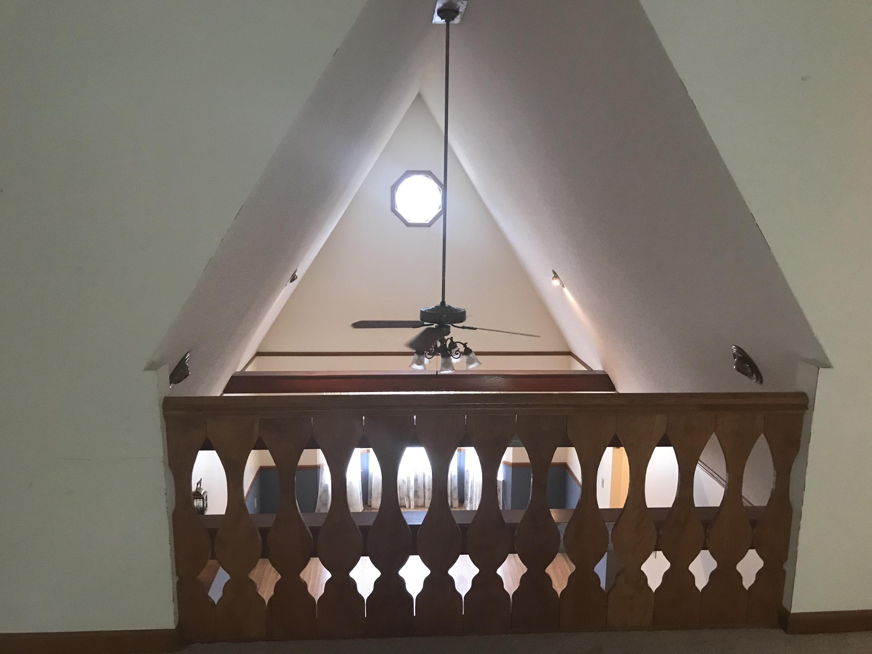 MARY ESTHER MANOR - Residential