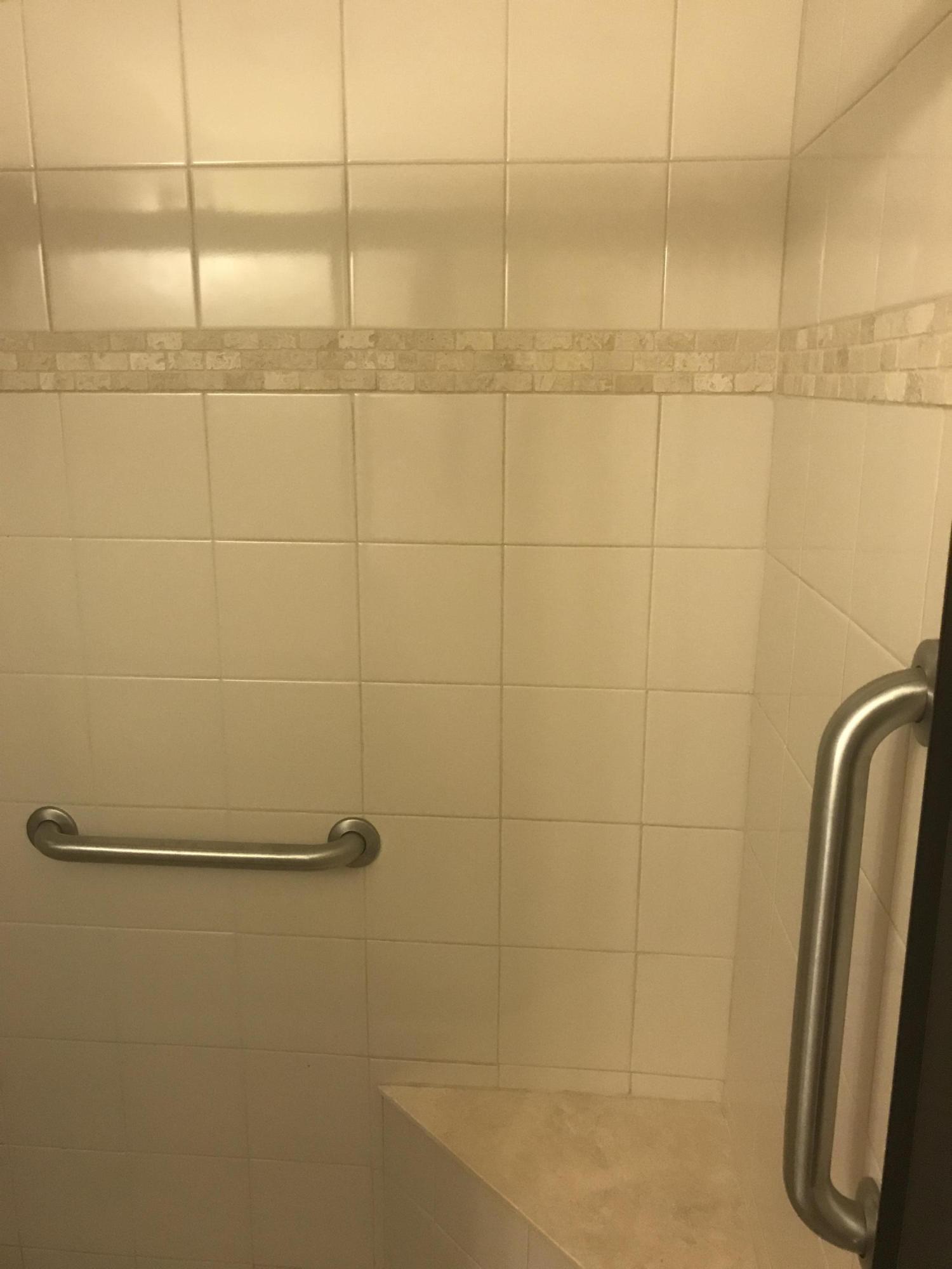 MARY ESTHER MANOR - Residential