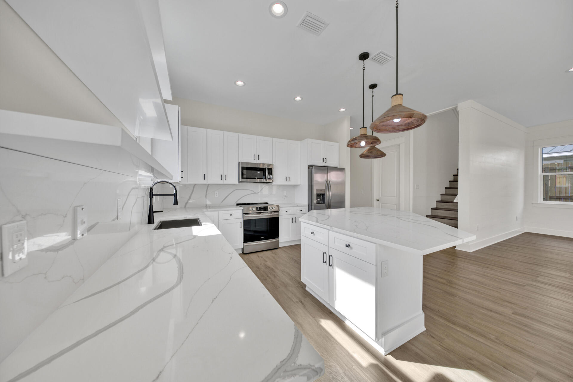 CRYSTAL BEACH - Residential