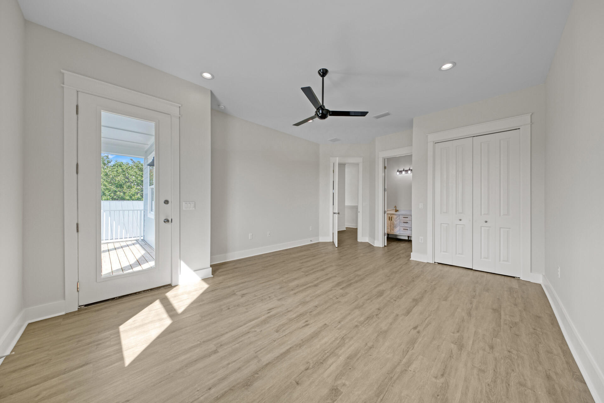 CRYSTAL BEACH - Residential