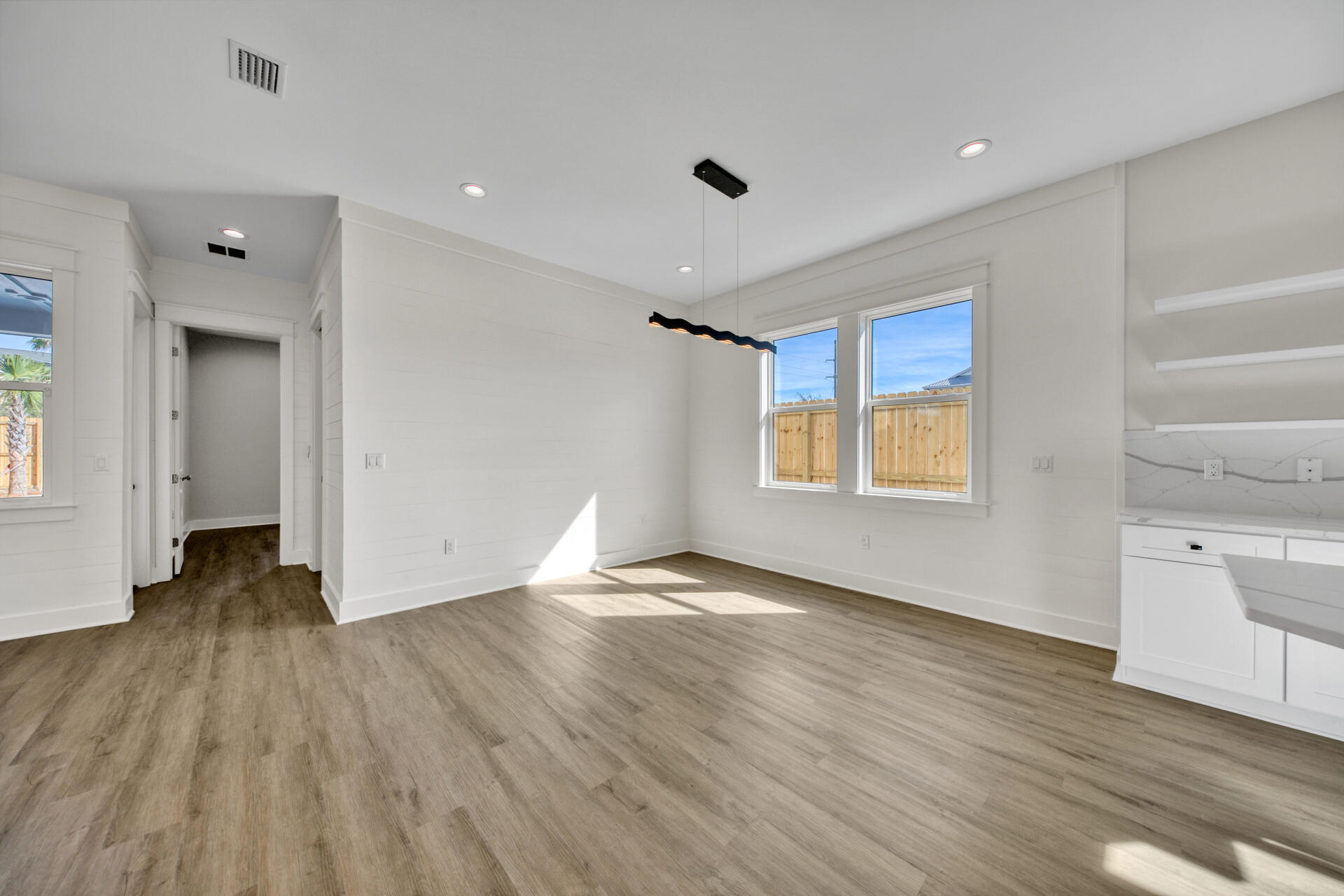 CRYSTAL BEACH - Residential