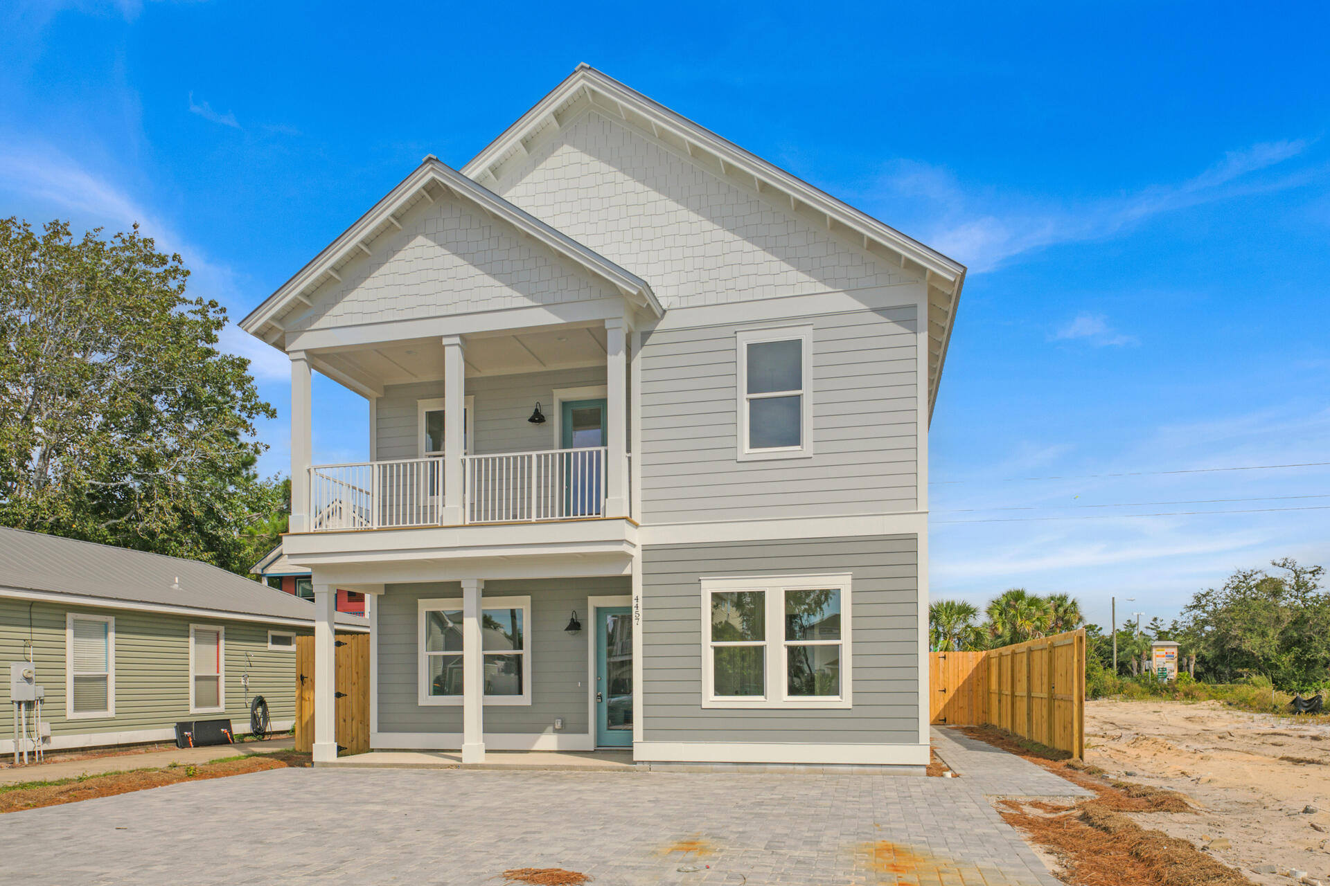 CRYSTAL BEACH - Residential