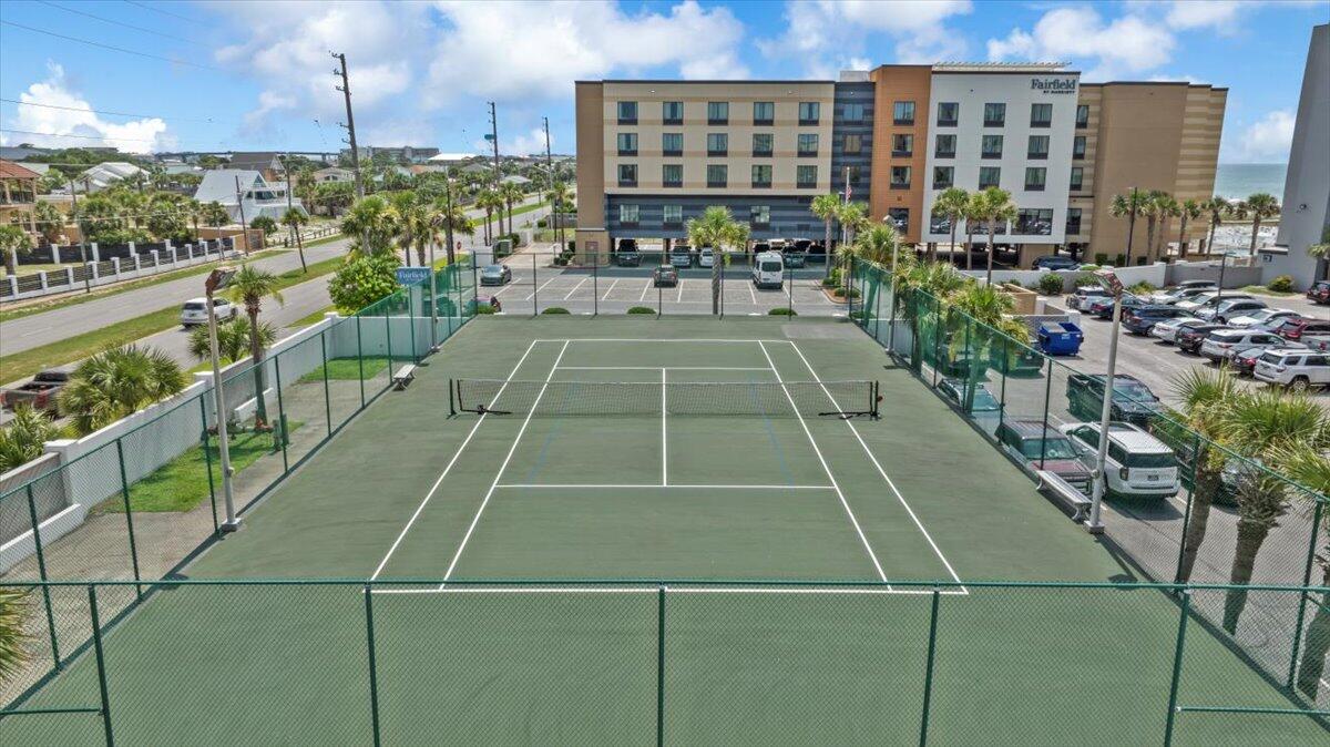 SURF DWELLER CONDO - Residential