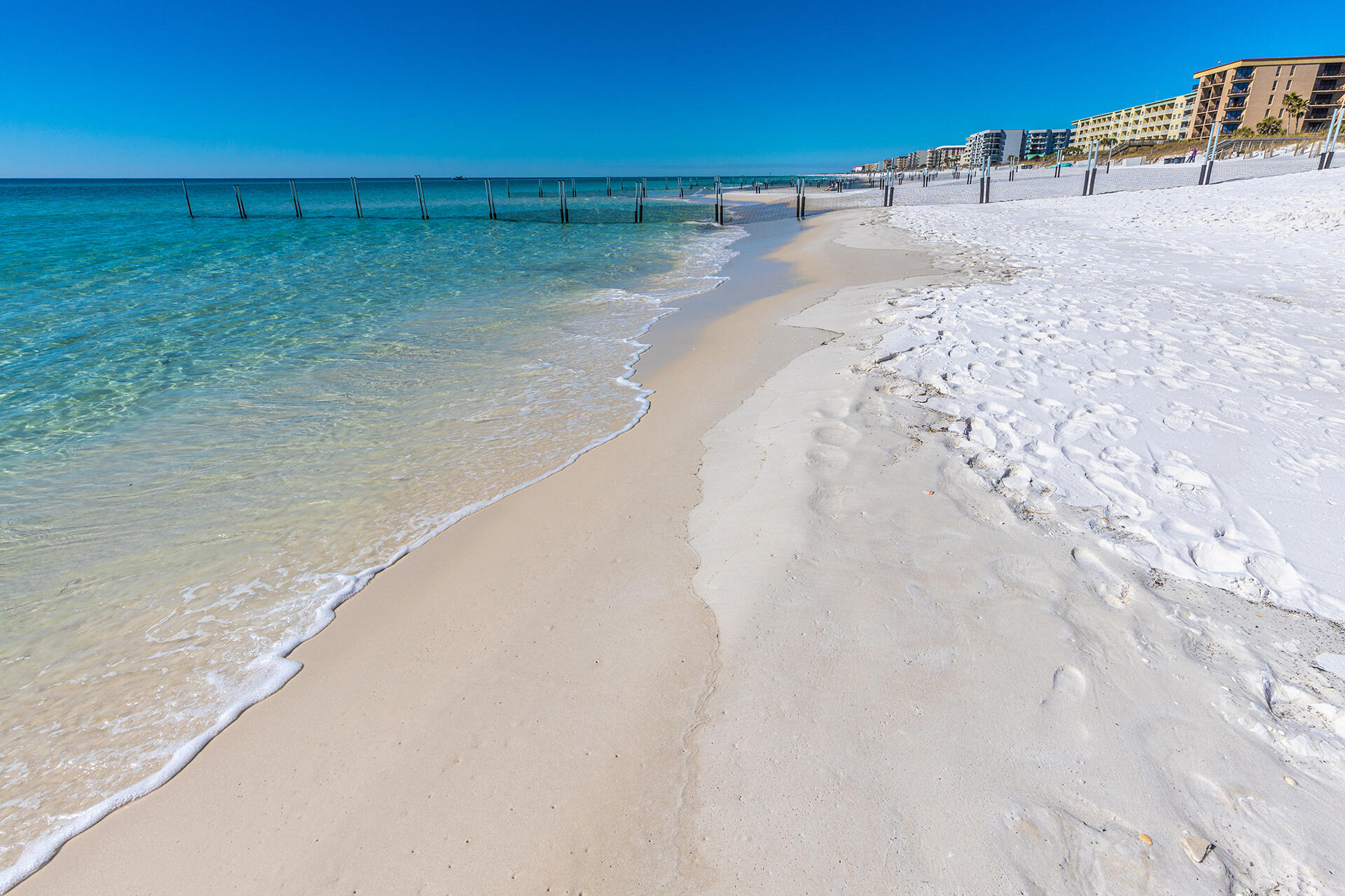 SURF DWELLER CONDO - Residential