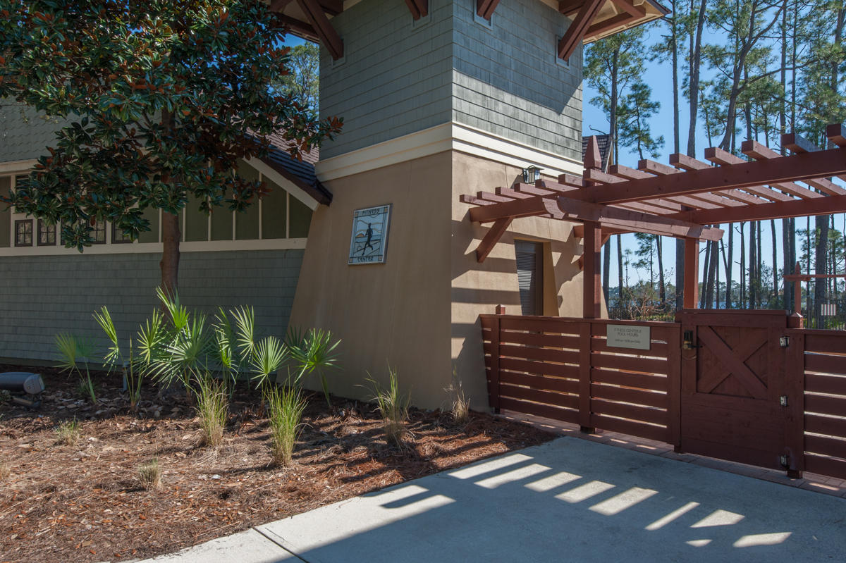 WILD HERON LINKSIDE - Residential