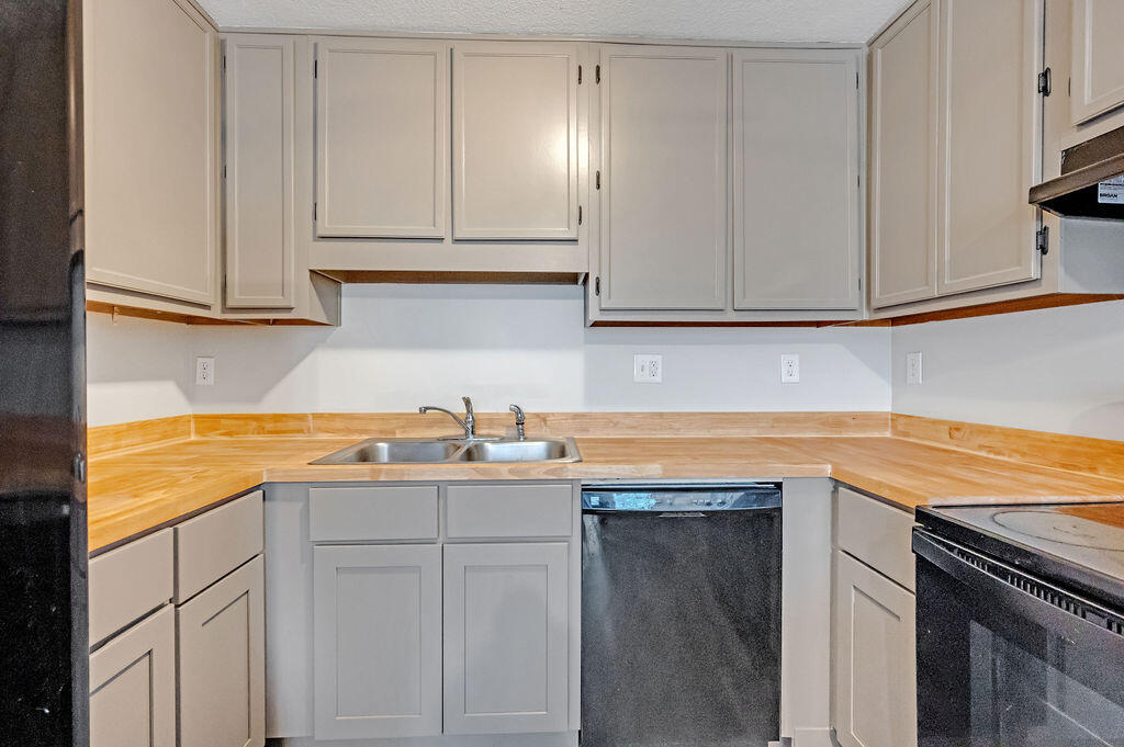 MEIGS S/D - Residential