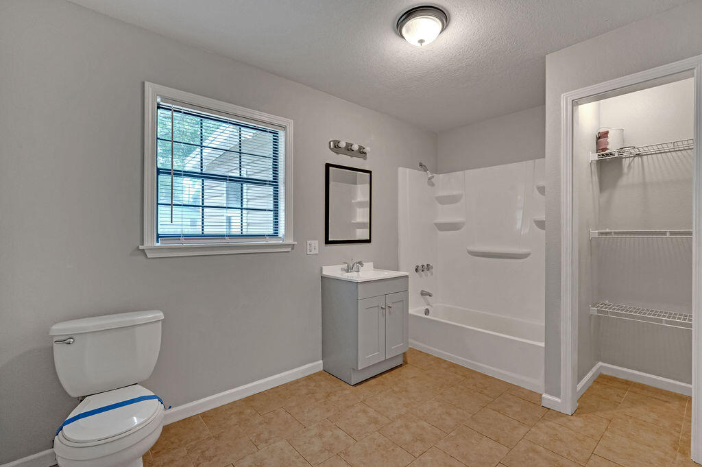 MEIGS S/D - Residential