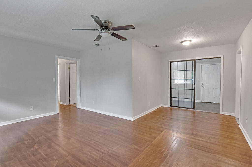 MEIGS S/D - Residential